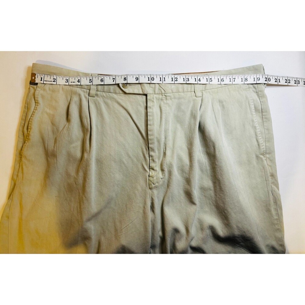 Tommy Bahama Mens Size 40 Tan Pleated Shorts Silk Blend Beige Khaki Casual Beach - Picture 4 of 12
